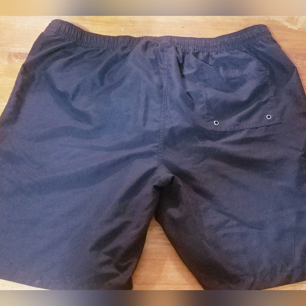 MARVEL Merona Captain America Black Men's XXL 2X Swim Trunks Shorts Swimsuit - Picture 5 of 5